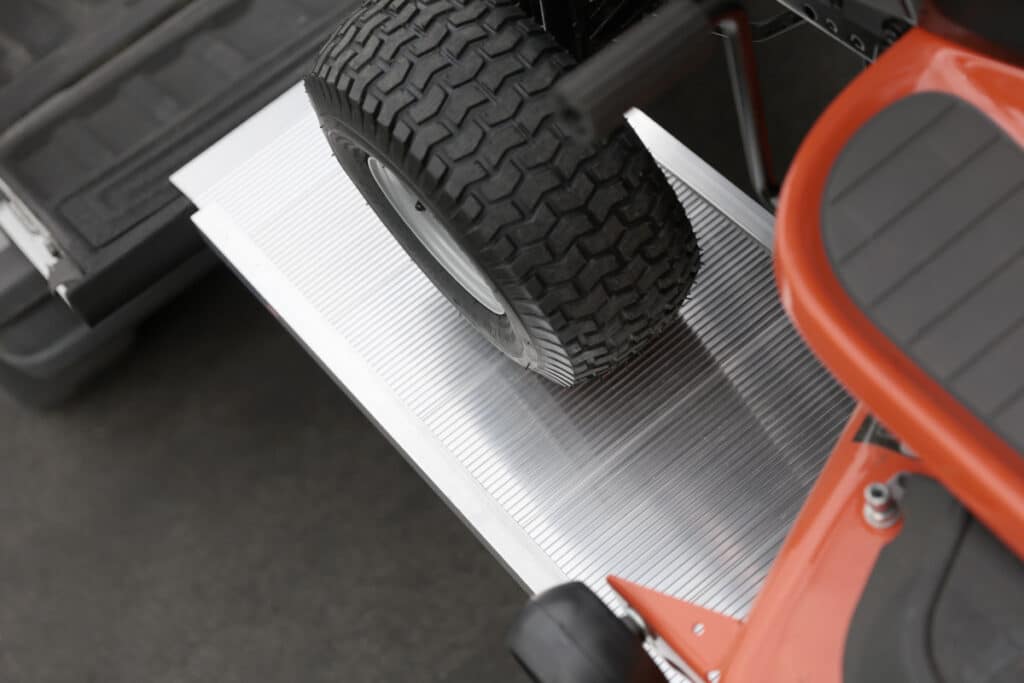 EZ-ACCESS® TRAVERSE™ Singlefold Edgeless Ramps - HandiRamp