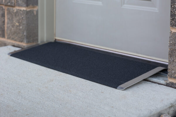 EZ-ACCESS® TRANSITIONS® Angled Entry Plate