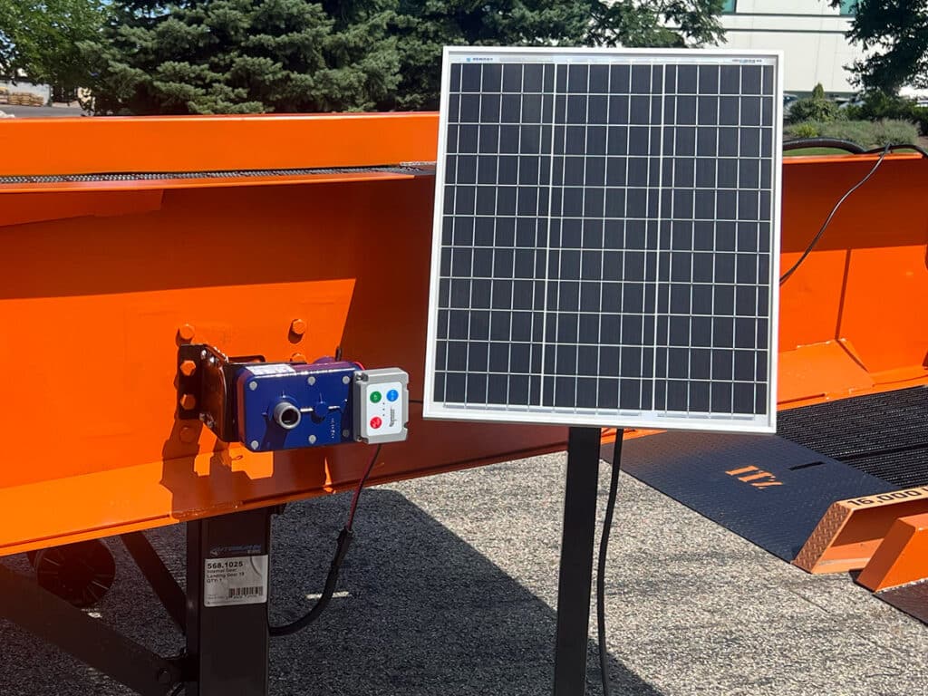 Solar Panel Ramp EZ WINDER Yard Ramp Electric Lift - HandiRamp