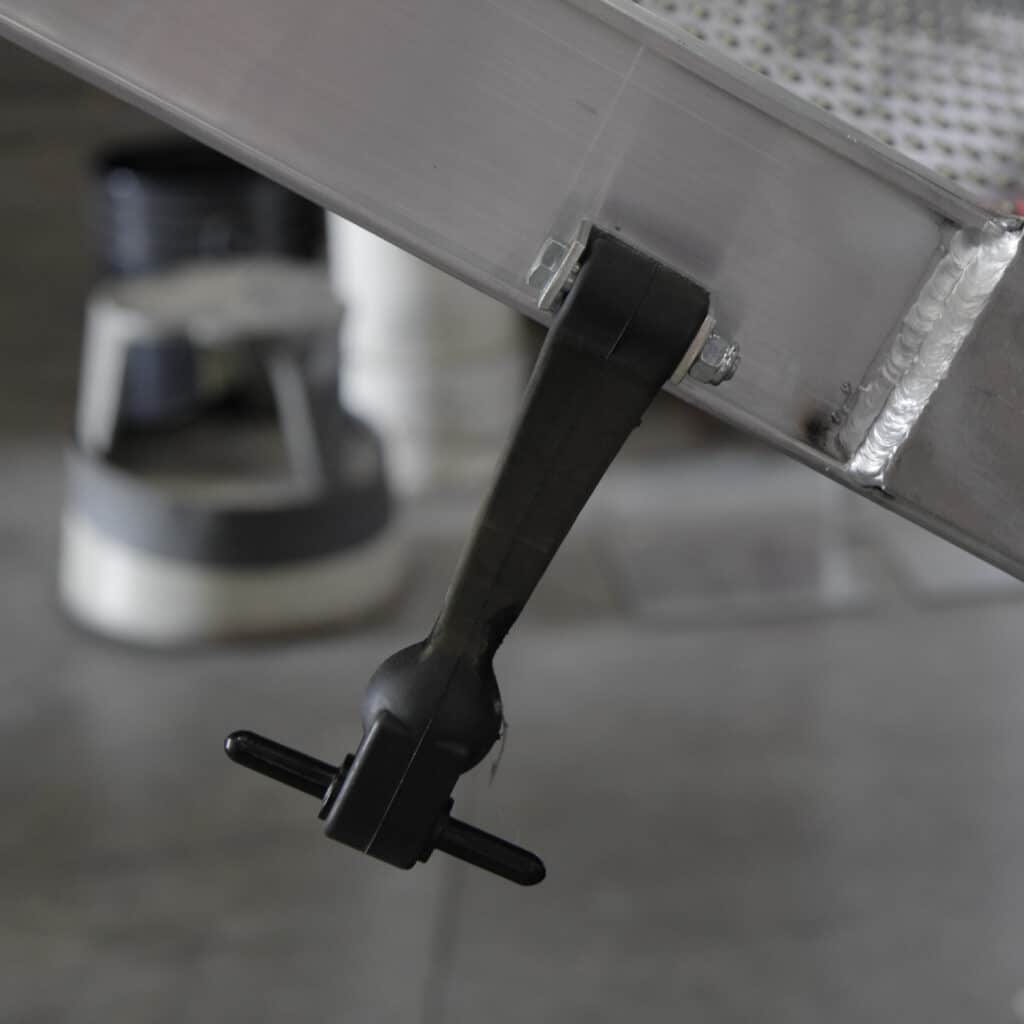 Cargo Van Ramp Rubber Bungee Latch - HandiRamp