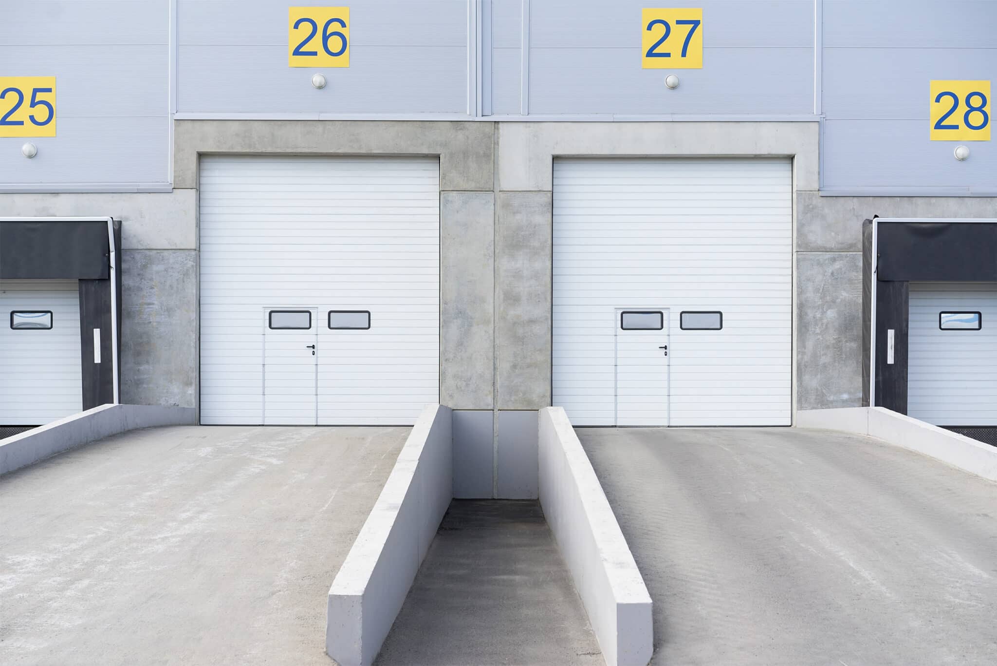 Concrete Loading Dock Ramps vs. Portable Steel: Which Saves You More in ...