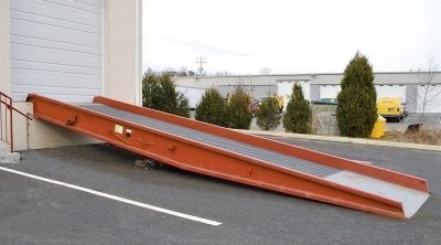 ground-to-dock-yardramp-800px